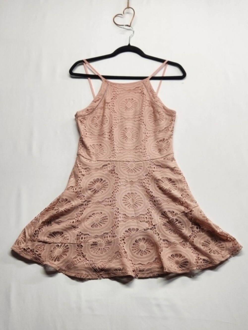 ⭐️Speechless Pink Lace Halter Mini Dress Size M Skater Boho Party Pockets